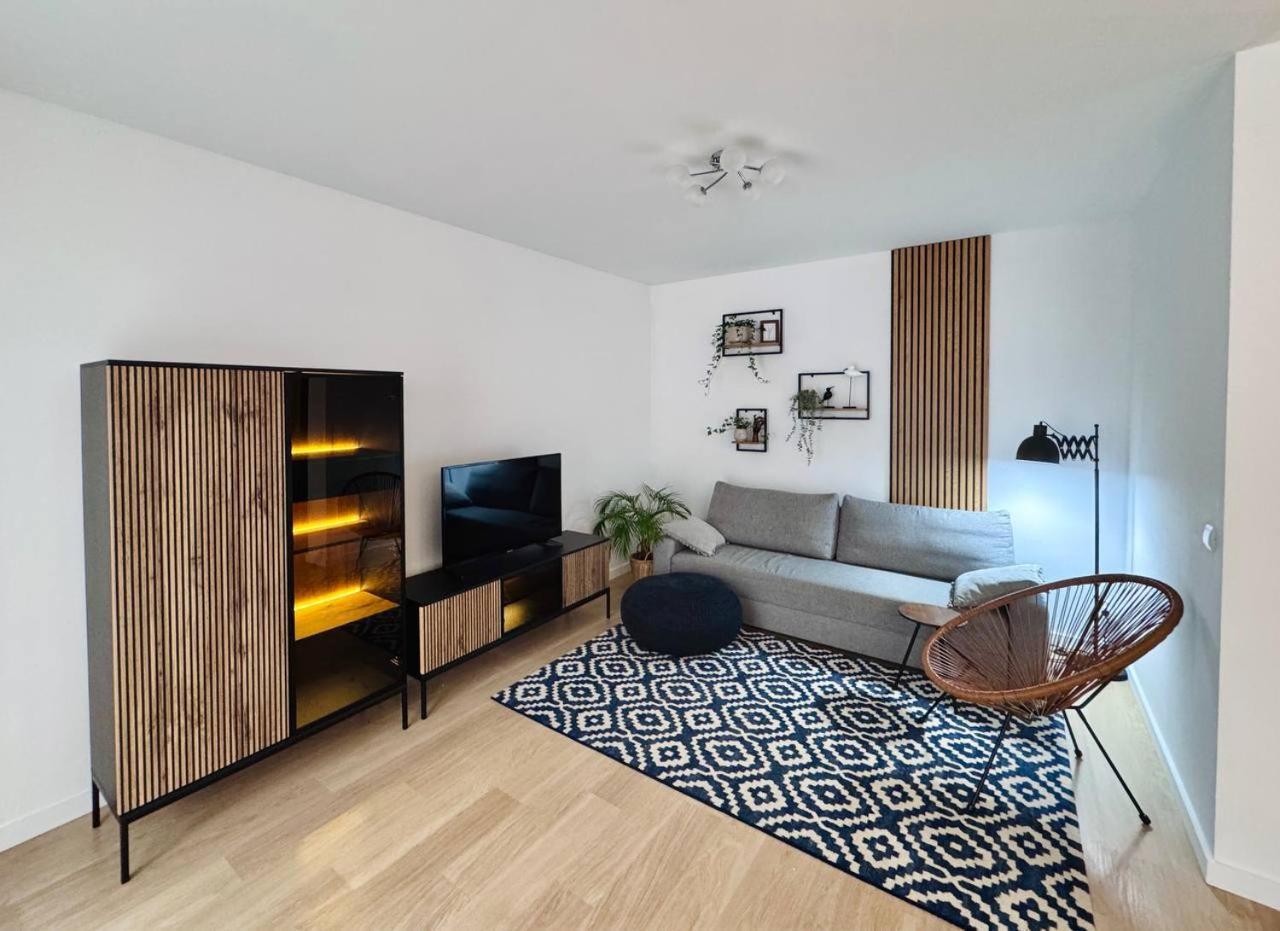 C- Home4U - Apartment With A City View Close To Aquapark, Parking In Secured Area Krakov Exteriér fotografie